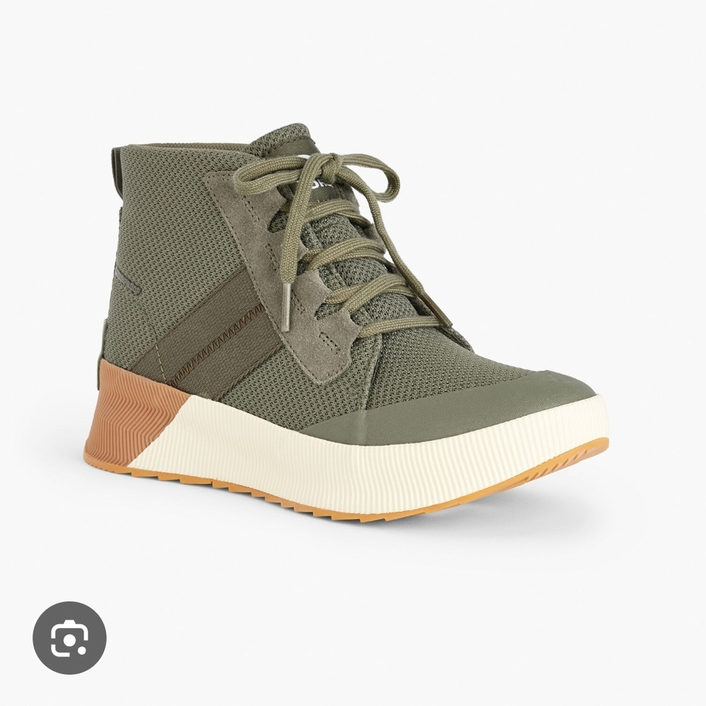 Sorel Out and About III Mid Sneakers